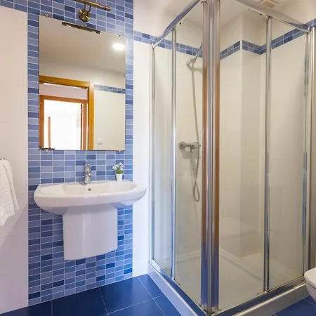 Apartagal-playa De Llas, Foz