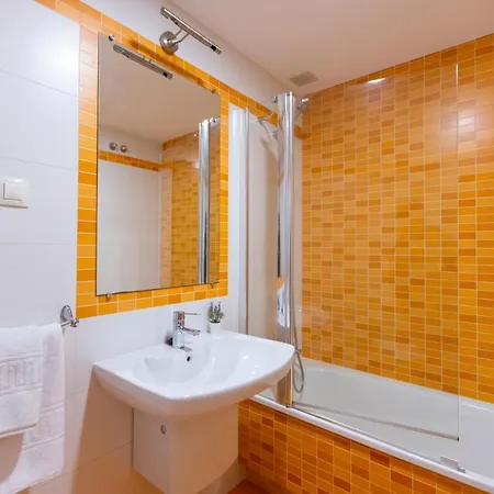 Apartagal-playa De Llas, * Foz