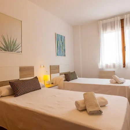 Apartagal-playa De Llas, Foz