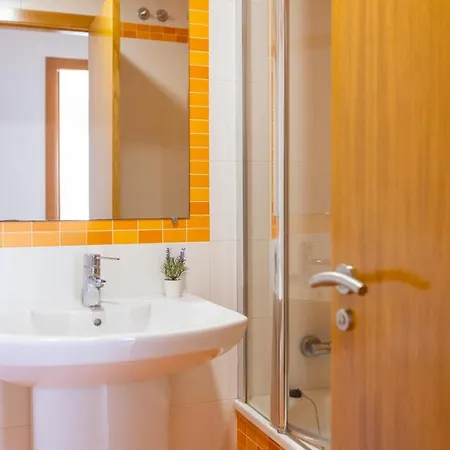 Apartagal-playa De Llas,