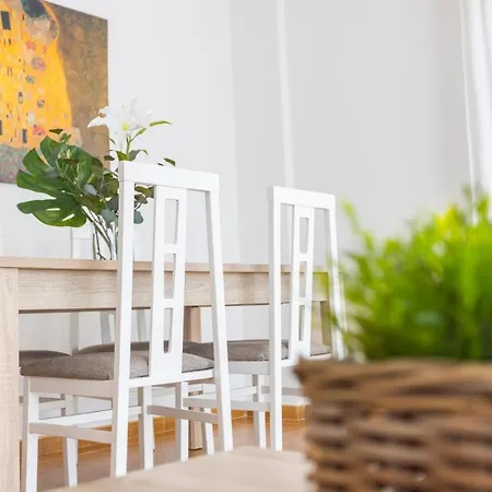 Apartagal-playa De Llas,
